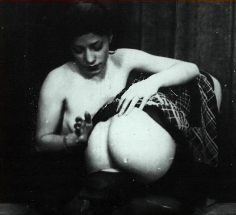 Photo 241 - Vintage Nude Girl Mixed, Upscaled - Volume 3