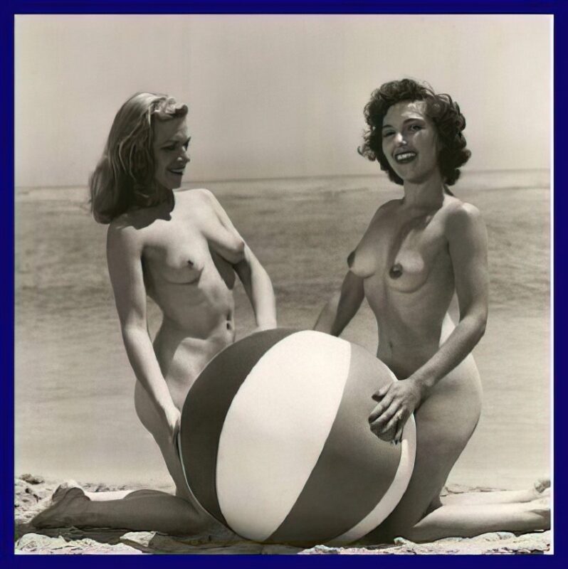 Photo 001 - Vintage Nude Girl Mixed, Upscaled - Volume 4 Photo 001 - Vintage Nude Girl Mixed, Upscaled - Volume 4