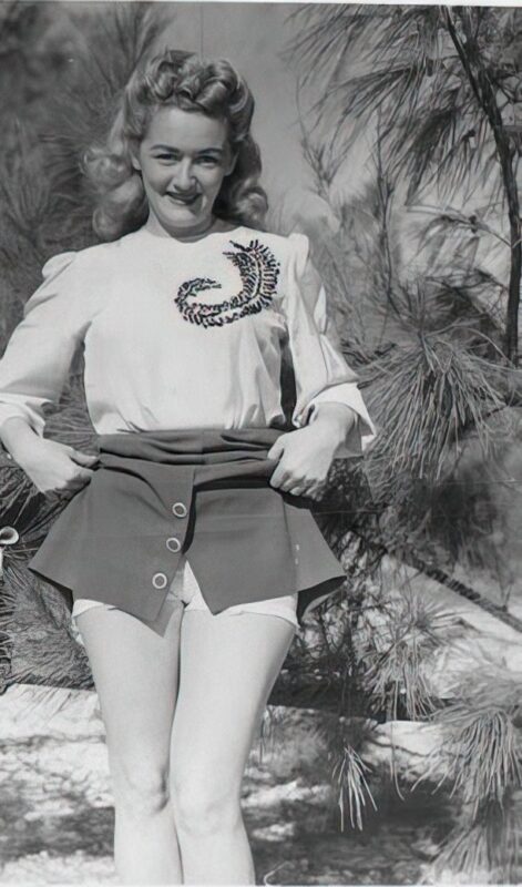 Photo 077 - Vintage Nude Girl Mixed, Upscaled - Volume 4 Photo 077 - Vintage Nude Girl Mixed, Upscaled - Volume 4