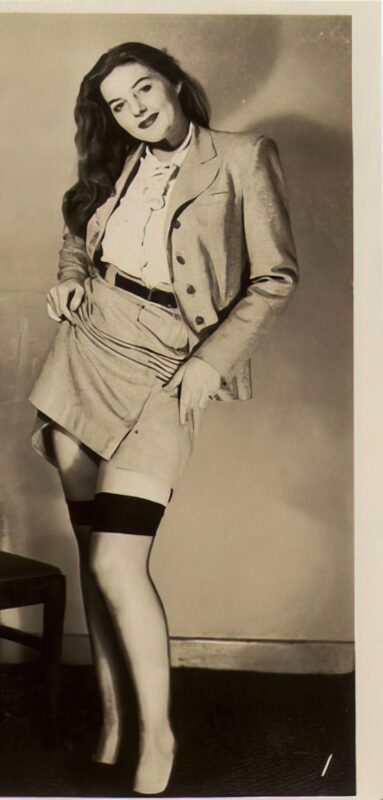 Photo 090 - Vintage Nude Girl Mixed, Upscaled - Volume 4 Photo 090 - Vintage Nude Girl Mixed, Upscaled - Volume 4