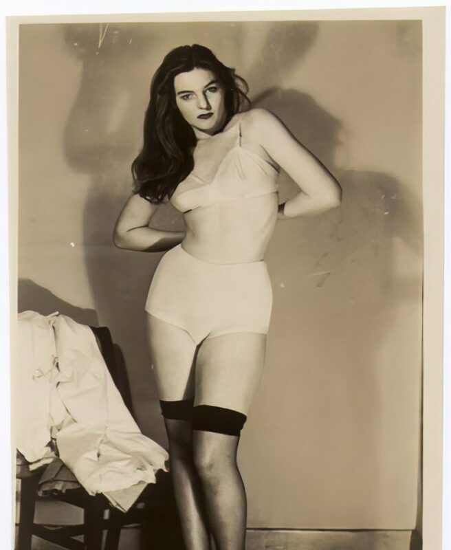 Photo 091 - Vintage Nude Girl Mixed, Upscaled - Volume 4 Photo 091 - Vintage Nude Girl Mixed, Upscaled - Volume 4