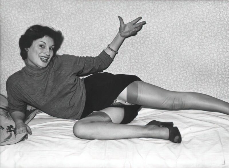 Photo 174 - Vintage Nude Girl Mixed, Upscaled - Volume 4 Photo 174 - Vintage Nude Girl Mixed, Upscaled - Volume 4