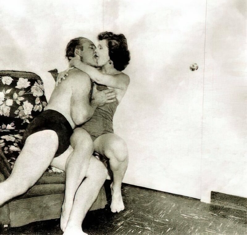 Photo 237 - Vintage Nude Girl Mixed, Upscaled - Volume 4 Photo 237 - Vintage Nude Girl Mixed, Upscaled - Volume 4