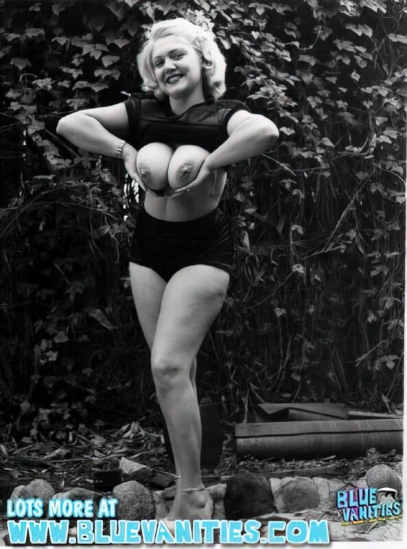 Photo 106 - Vintage Nude Girl Mixed, Upscaled - Volume 5 Photo 106 - Vintage Nude Girl Mixed, Upscaled - Volume 5