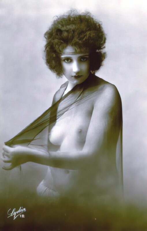 Photo 185 - Vintage Nude Girl Mixed, Upscaled - Volume 5 Photo 185 - Vintage Nude Girl Mixed, Upscaled - Volume 5
