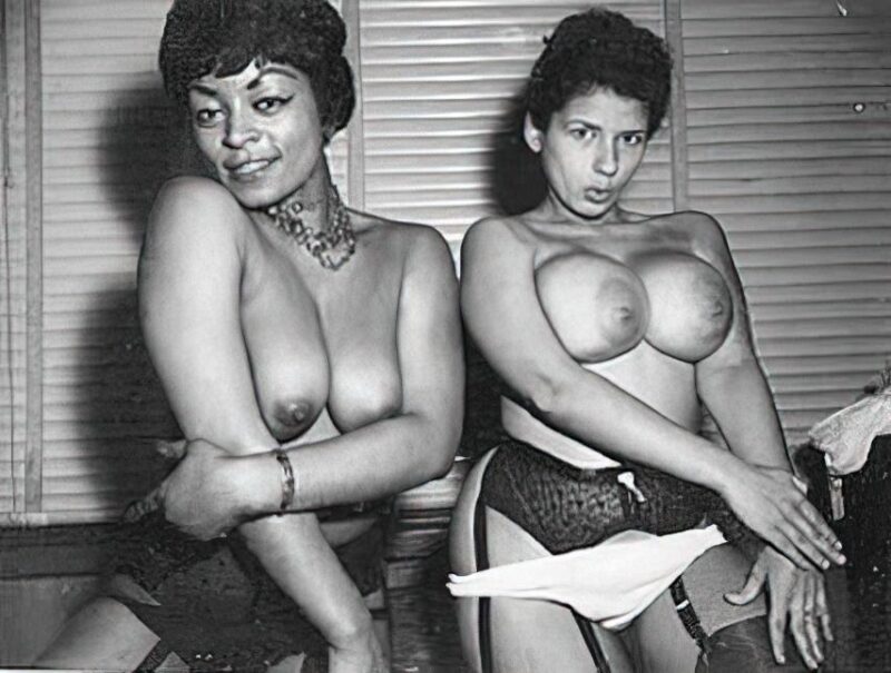 Photo 231 - Vintage Nude Girl Mixed, Upscaled - Volume 5 Photo 231 - Vintage Nude Girl Mixed, Upscaled - Volume 5