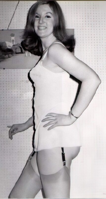 Photo 073 - Vintage Nude Girl Mixed, Upscaled - Volume 6