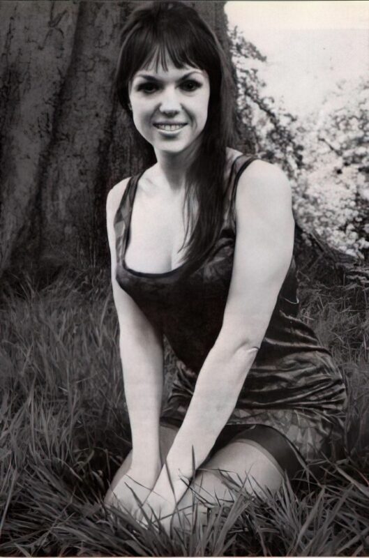 Photo 097 - Vintage Nude Girl Mixed, Upscaled - Volume 6