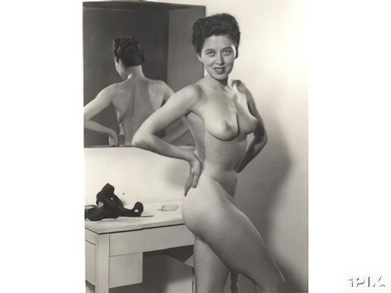 Photo 191 - Vintage Nude Girl Mixed, Upscaled - Volume 6