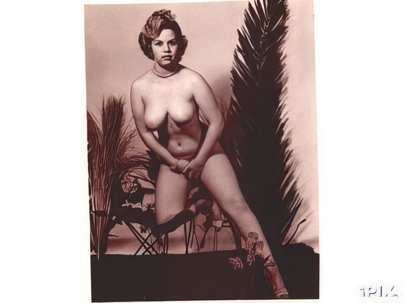 Photo 198 - Vintage Nude Girl Mixed, Upscaled - Volume 6