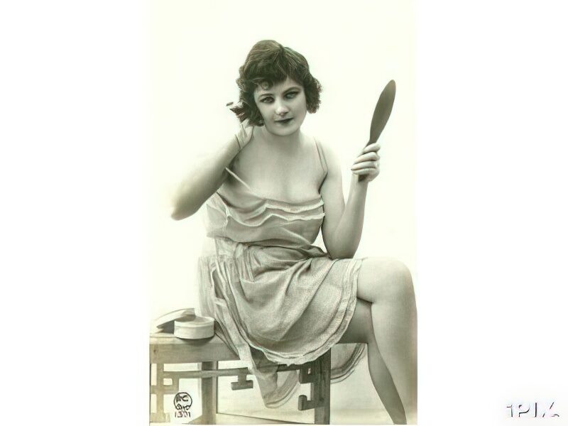 Photo 223 - Vintage Nude Girl Mixed, Upscaled - Volume 6