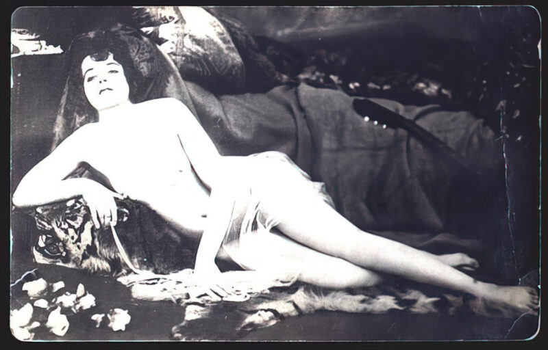 Photo 265 - Vintage Nude Girl Mixed, Upscaled - Volume 6