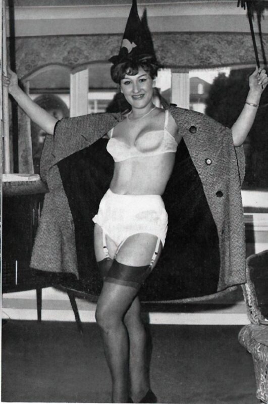 Photo 018 - Vintage Nude Girl Mixed, Upscaled - Volume 7 Photo 018 - Vintage Nude Girl Mixed, Upscaled - Volume 7