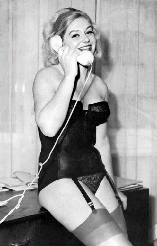 Photo 024 - Vintage Nude Girl Mixed, Upscaled - Volume 7 Photo 024 - Vintage Nude Girl Mixed, Upscaled - Volume 7