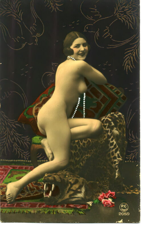 Photo 594 - Color Tint Vintage Nude Men and Women Sepia, Monochrome and Others Photo 594 - Color Tint Vintage Nude Men and Women Sepia, Monochrome and Others