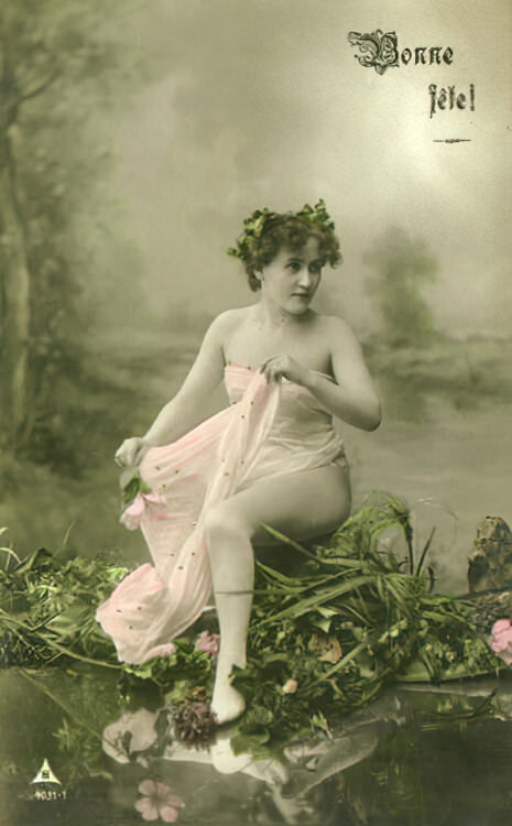 Photo 663 - Color Tint Vintage Nude Men and Women Sepia, Monochrome and Others Photo 663 - Color Tint Vintage Nude Men and Women Sepia, Monochrome and Others