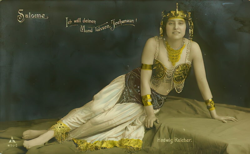 Photo 664 - Color Tint Vintage Nude Men and Women Sepia, Monochrome and Others Photo 664 - Color Tint Vintage Nude Men and Women Sepia, Monochrome and Others