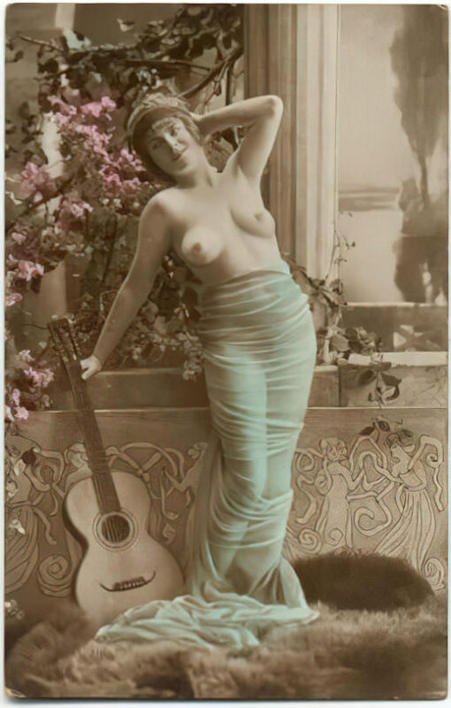 Photo 675 - Color Tint Vintage Nude Men and Women Sepia, Monochrome and Others Photo 675 - Color Tint Vintage Nude Men and Women Sepia, Monochrome and Others