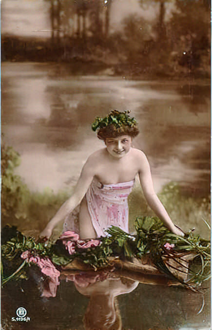 Photo 702 - Color Tint Vintage Nude Men and Women Sepia, Monochrome and Others Photo 702 - Color Tint Vintage Nude Men and Women Sepia, Monochrome and Others