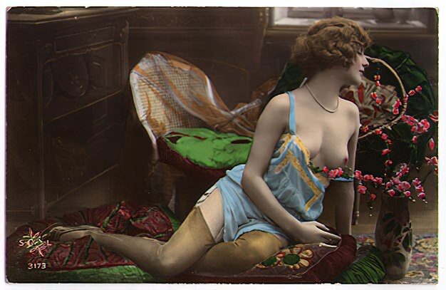 Photo 720 - Color Tint Vintage Nude Men and Women Sepia, Monochrome and Others Photo 720 - Color Tint Vintage Nude Men and Women Sepia, Monochrome and Others