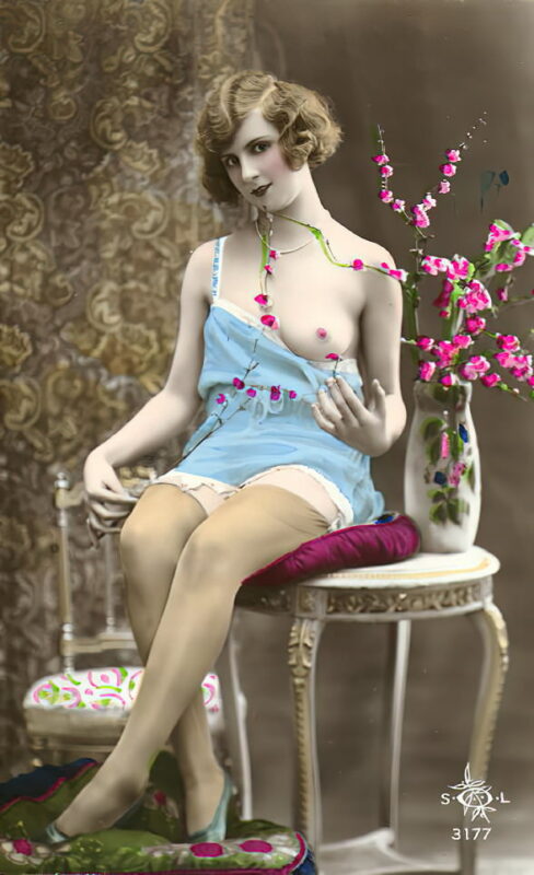Photo 726 - Color Tint Vintage Nude Men and Women Sepia, Monochrome and Others Photo 726 - Color Tint Vintage Nude Men and Women Sepia, Monochrome and Others