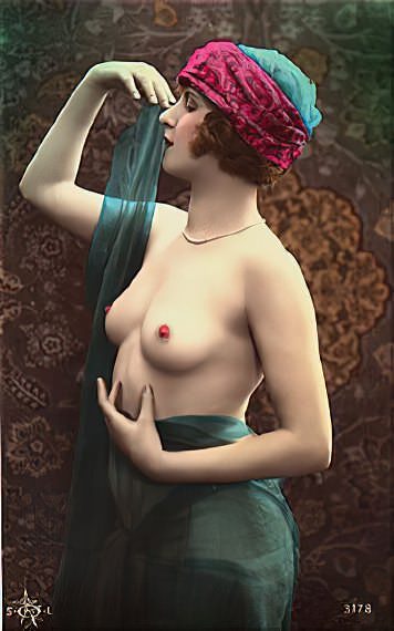 Photo 727 - Color Tint Vintage Nude Men and Women Sepia, Monochrome and Others Photo 727 - Color Tint Vintage Nude Men and Women Sepia, Monochrome and Others