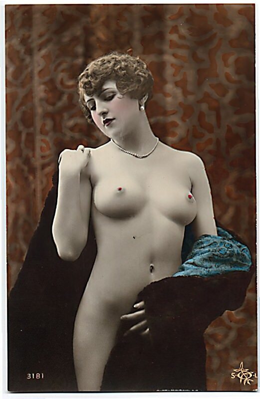 Photo 732 - Color Tint Vintage Nude Men and Women Sepia, Monochrome and Others Photo 732 - Color Tint Vintage Nude Men and Women Sepia, Monochrome and Others