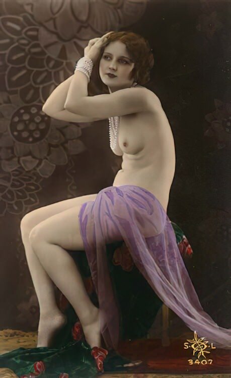 Photo 753 - Color Tint Vintage Nude Men and Women Sepia, Monochrome and Others Photo 753 - Color Tint Vintage Nude Men and Women Sepia, Monochrome and Others