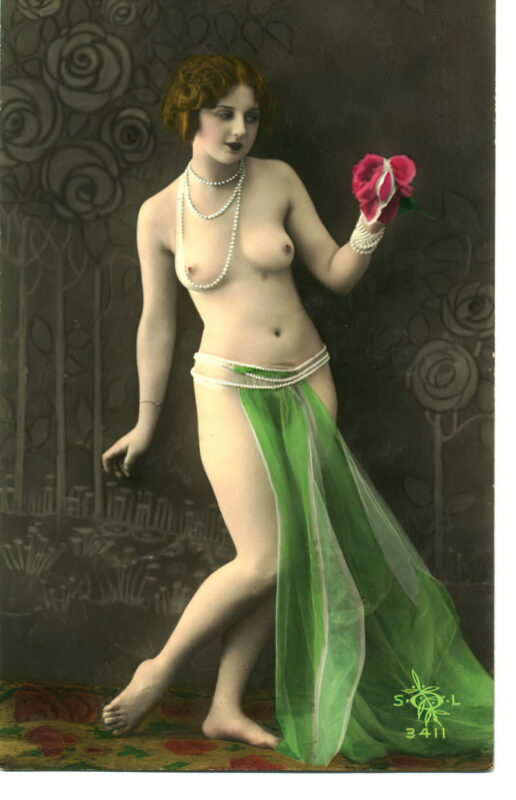 Photo 761 - Color Tint Vintage Nude Men and Women Sepia, Monochrome and Others Photo 761 - Color Tint Vintage Nude Men and Women Sepia, Monochrome and Others