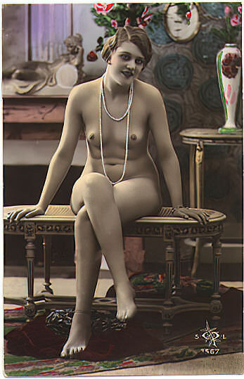 Photo 767 - Color Tint Vintage Nude Men and Women Sepia, Monochrome and Others Photo 767 - Color Tint Vintage Nude Men and Women Sepia, Monochrome and Others
