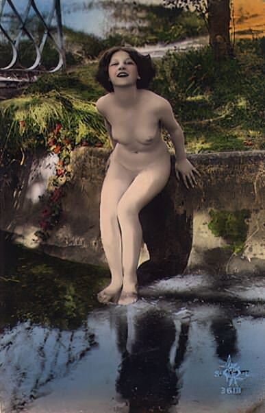 Photo 771 - Color Tint Vintage Nude Men and Women Sepia, Monochrome and Others Photo 771 - Color Tint Vintage Nude Men and Women Sepia, Monochrome and Others