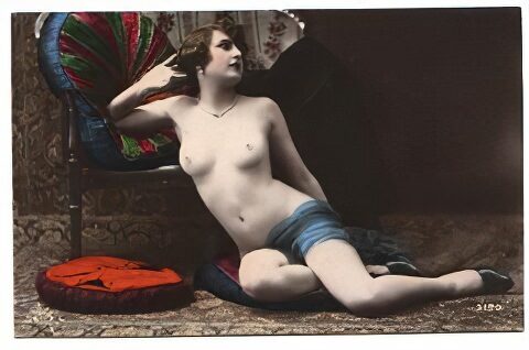 Photo 718 - Color Tint Vintage Nude Men and Women Sepia, Monochrome and Others Photo 718 - Color Tint Vintage Nude Men and Women Sepia, Monochrome and Others