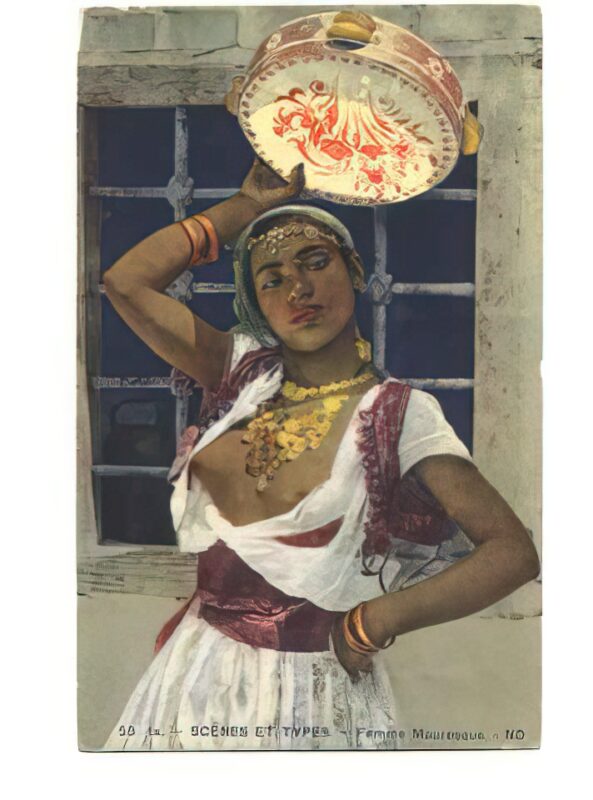 Photo 156 - Ethnic and Indigenous Vintage Nude Men and Women from the YesterYears Photo 156 - Ethnic and Indigenous Vintage Nude Men and Women from the YesterYears