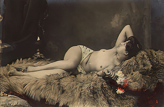 Photo 802 - Color Tint Vintage Nude Men and Women Sepia, Monochrome and Others Photo 802 - Color Tint Vintage Nude Men and Women Sepia, Monochrome and Others