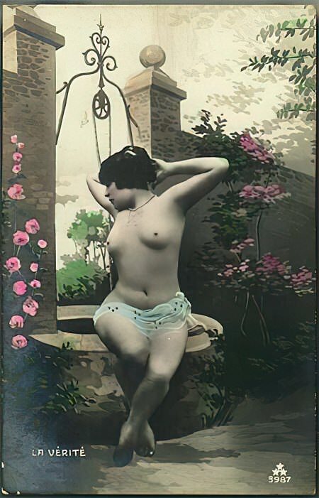 Photo 804 - Color Tint Vintage Nude Men and Women Sepia, Monochrome and Others Photo 804 - Color Tint Vintage Nude Men and Women Sepia, Monochrome and Others
