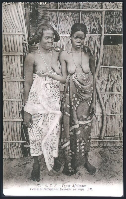 Photo 170 - Ethnic and Indigenous Vintage Nude Men and Women from the YesterYears Photo 170 - Ethnic and Indigenous Vintage Nude Men and Women from the YesterYears