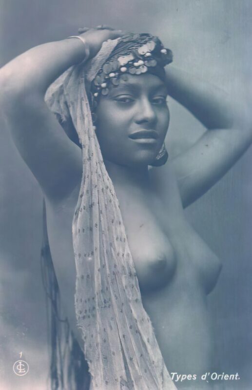 Photo 172 - Ethnic and Indigenous Vintage Nude Men and Women from the YesterYears Photo 172 - Ethnic and Indigenous Vintage Nude Men and Women from the YesterYears