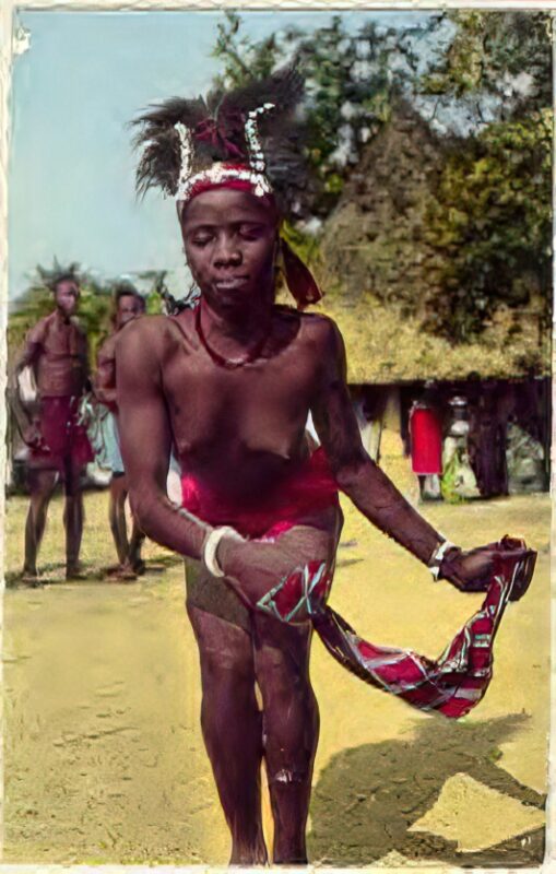 Photo 196 - Ethnic and Indigenous Vintage Nude Men and Women from the YesterYears Photo 196 - Ethnic and Indigenous Vintage Nude Men and Women from the YesterYears