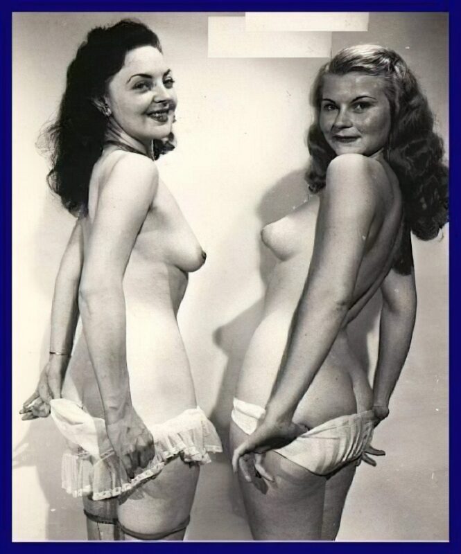 Retro Girls naked in the 1930's Vintage Women and Girls nude in the 1930's