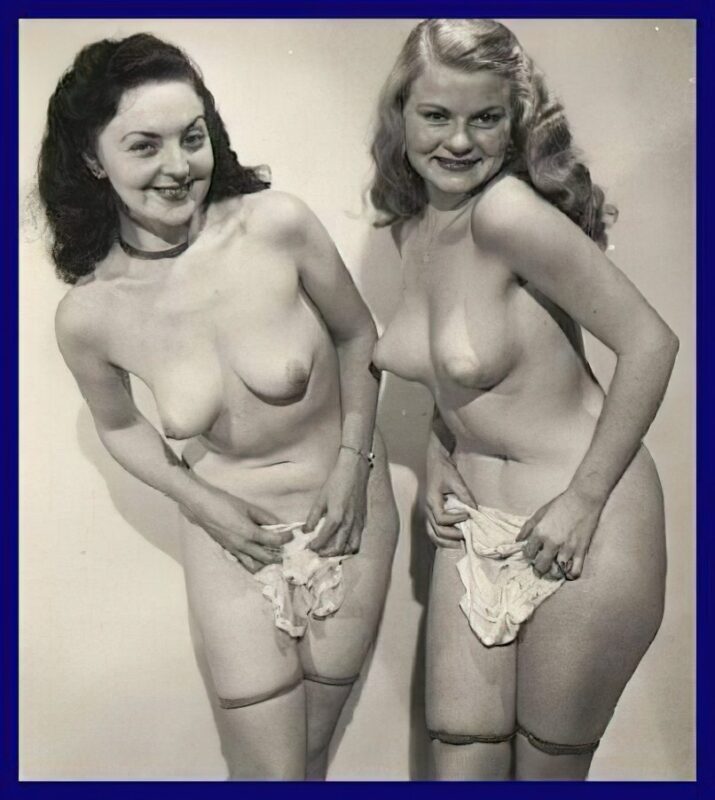 Retro Girls naked in the 1930's Vintage Women and Girls nude in the 1930's