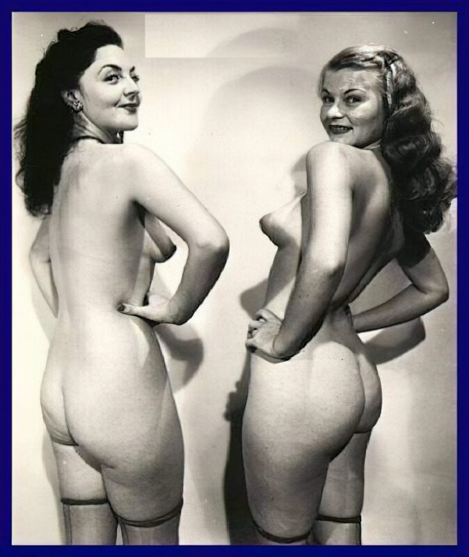 Retro Girls naked in the 1930's Vintage Women and Girls nude in the 1930's
