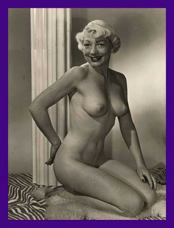 Retro Girls naked in the 1960's Vintage Erotica and Photo Image Galleries of Classic Women Nude in the 1960's