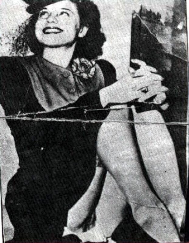 Vintage Women and Girls nude in the 1940's