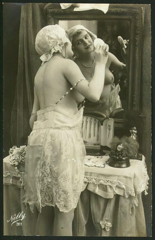 Classic Vintage Retro Nude Men and Women in Full Black and White from 1800s to the 1920's Volume 3 of Vintage Erotica and Photo Image Galleries of Classic Women Nude in the 1800s to the 1920s