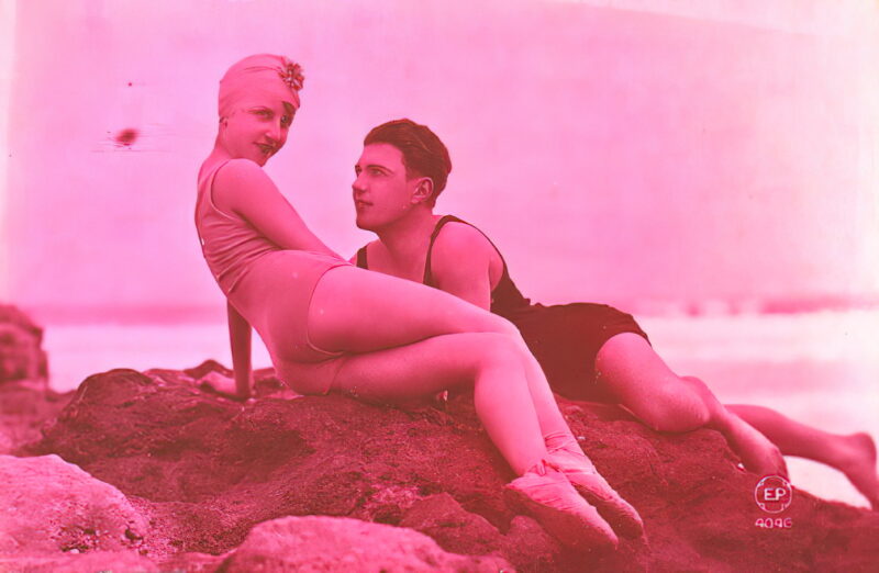 Very high Quality Nude Men and Women in Full Black and White from the Classic Vintage Retro Era Volume 2 of Vintage Erotica and Photo Image Galleries of Classic Women Nude in the 1800s to the 1920s