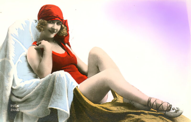 Very high Quality Nude Men and Women in Full Black and White from the Classic Vintage Retro Era Volume 2 of Vintage Erotica and Photo Image Galleries of Classic Women Nude in the 1800s to the 1920s