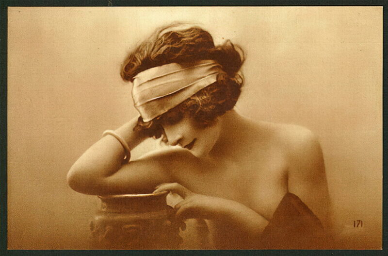 Very high Quality Nude Men and Women in Full Black and White from the Classic Vintage Retro Era Volume 2 of Vintage Erotica and Photo Image Galleries of Classic Women Nude in the 1800s to the 1920s