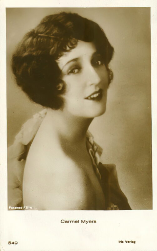 Very high Quality Nude Men and Women in Full Black and White from the Classic Vintage Retro Era Volume 2 of Vintage Erotica and Photo Image Galleries of Classic Women Nude in the 1800s to the 1920s