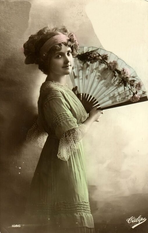 Photo 262 - Color Tint Vintage Nude Men and Women Sepia, Monochrome and Others Photo 262 - Color Tint Vintage Nude Men and Women Sepia, Monochrome and Others