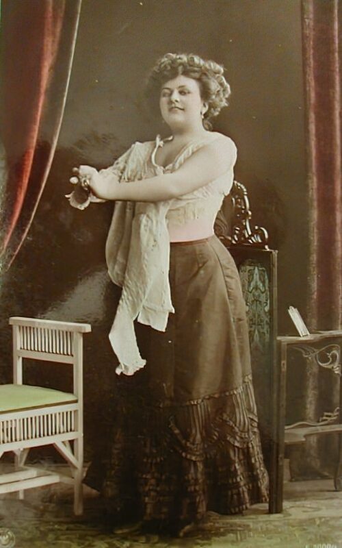 Photo 264 - Color Tint Vintage Nude Men and Women Sepia, Monochrome and Others Photo 264 - Color Tint Vintage Nude Men and Women Sepia, Monochrome and Others